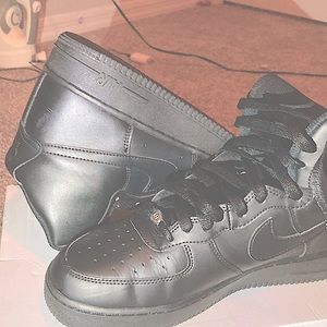 Black. af1 size 7.5